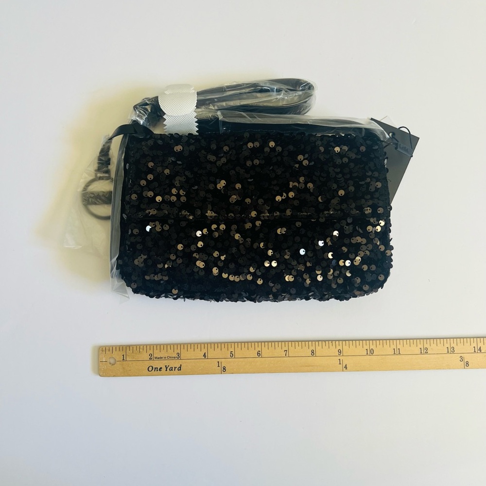 Nicole Miller Black Sequin Bag🖤 - Picture 8 of 9